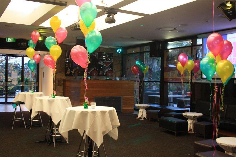 Nightcap At The Ranch Hotel Macquarie Park 外观 照片